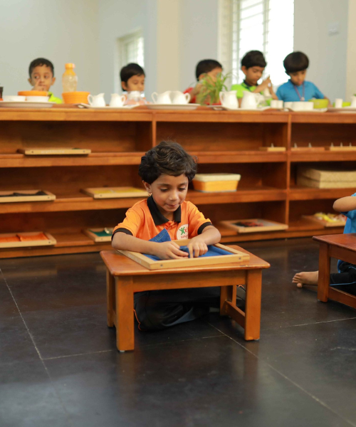 MONTESSORI TEACHING